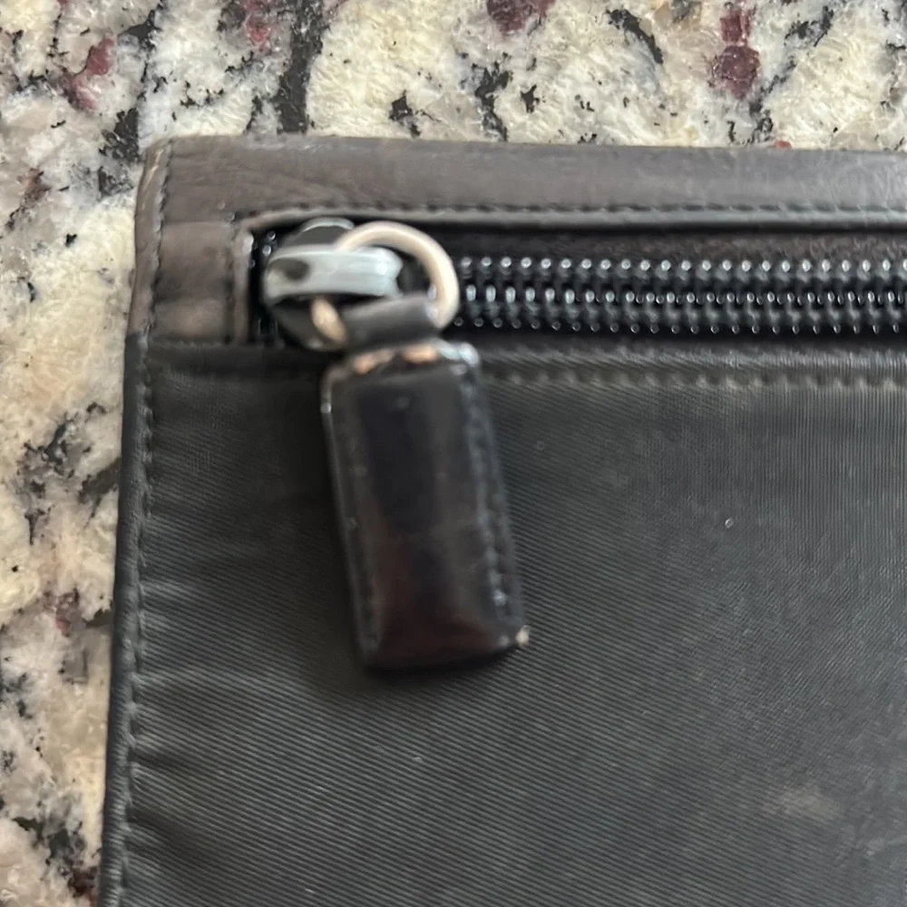 Prada Black Wallet - Picture 10 of 10